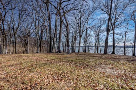 180 Highland Cove