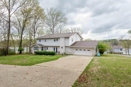 104 Fox Run Ct