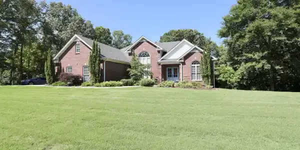 555 Lake Front Dr