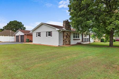 119 Emmett Goodwin St