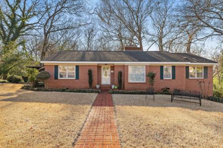 101 Lakewood Dr