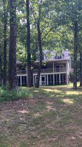 70 Hooty Hoot Holler Rd