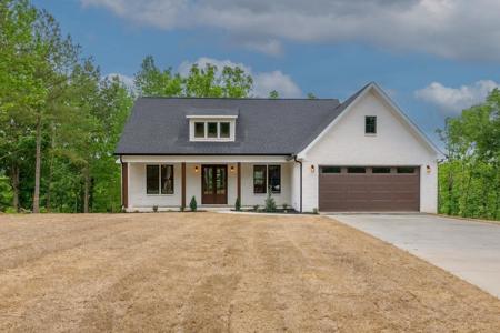903 Co Rd 404