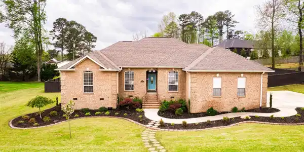 904 Skypark Rd