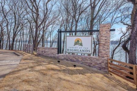 00 Highland Cove