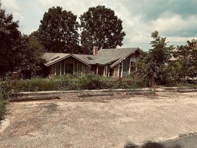 341 Martin Dr