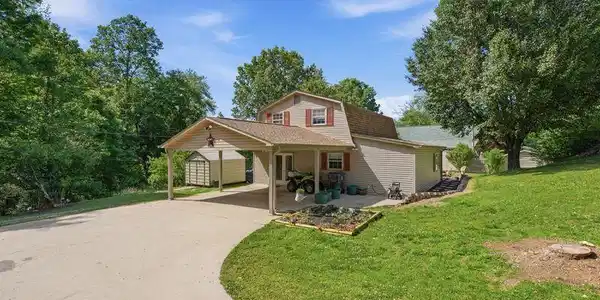 2155 Riverton Rose Tl