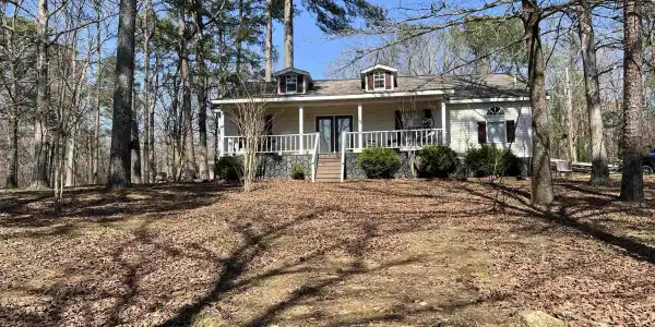 80 Seal Ln