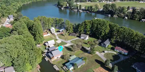 151 Bluffview Dr