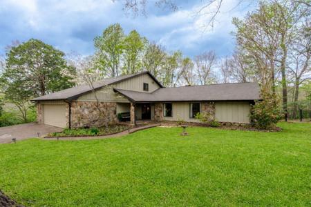 314 Doubletree Ln