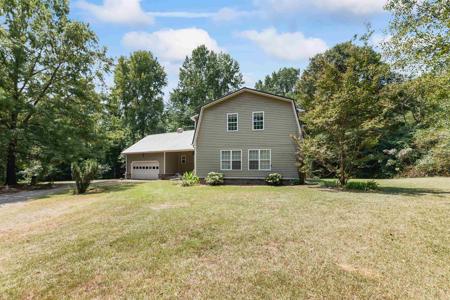 109 Austin Dr