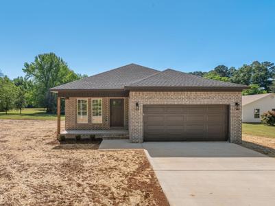 779 River Ln