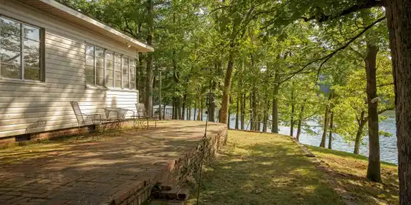 446 Ridge Rd