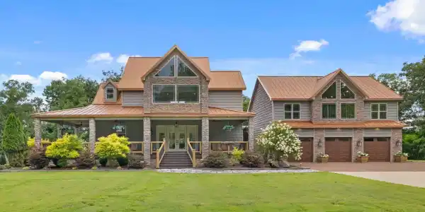287 Lake Front Dr