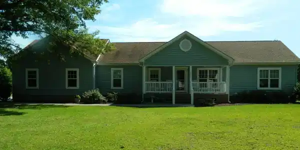 1878 Waters Edge Drive