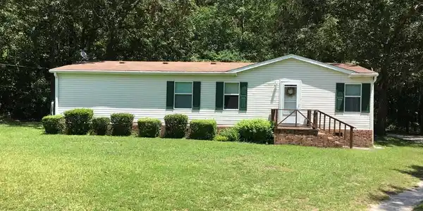 1501 BEAVER DR
