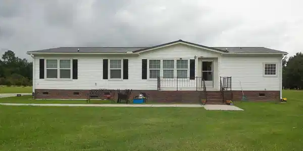 141 Newfield Circle