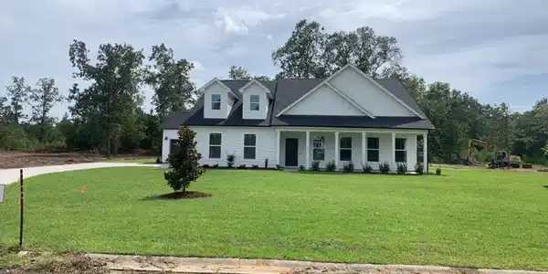 190 Twisted Oak Trail