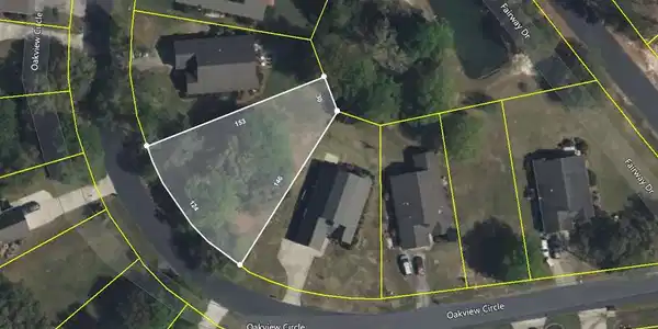 109 Oakview Circle