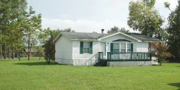 1675 Brantley Ave