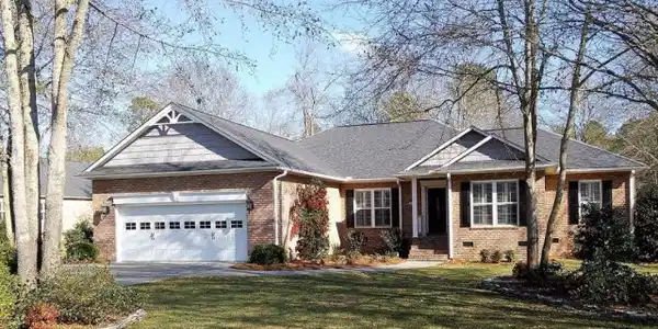 6 LAKE ARBU DR