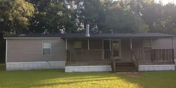 1090 LEVI ST