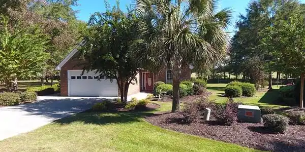 834 Bentwood Circle