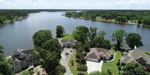 4 Plantation Dr.