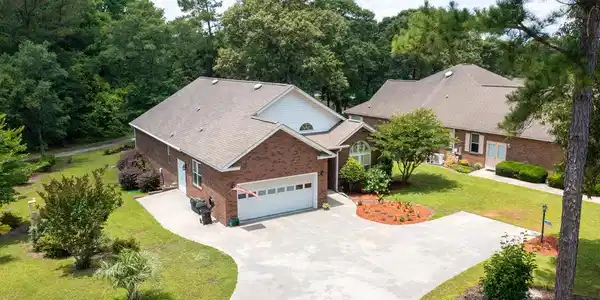 322 Lake Arbu Drive