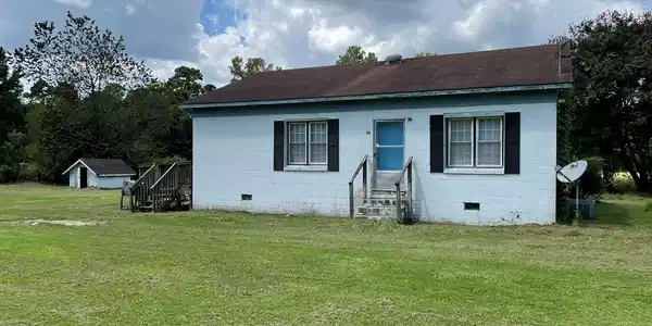 306 Deliverance Dr