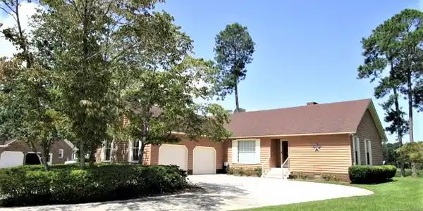 109 Wateree Anx