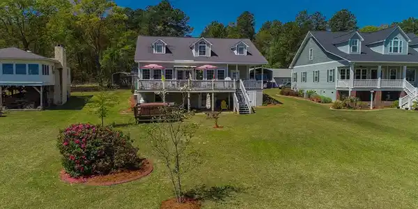 1375 Clubhouse Road