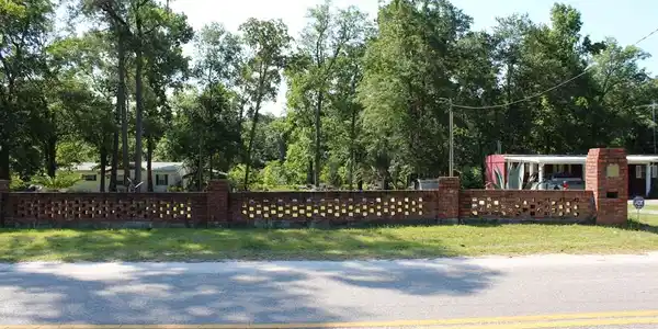 595 STUMPHOLE RD