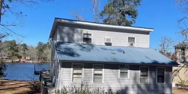 1892 Stukes Road