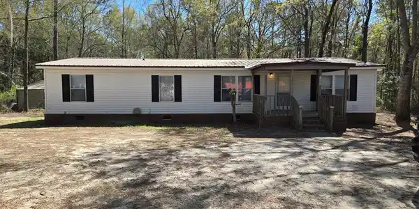 1382 MOCKINGBIRD LN