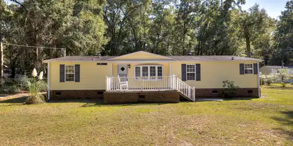 1903 Princess Pond Road