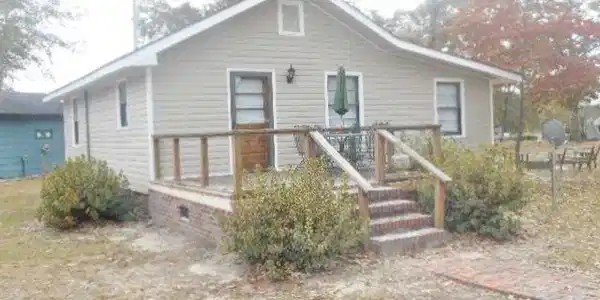 1445 Greenall Road