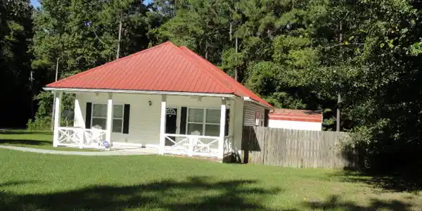 1761 Kenwood Rd