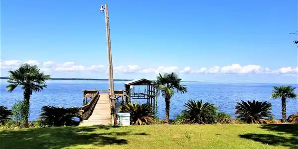 318 Lake Marion Lane