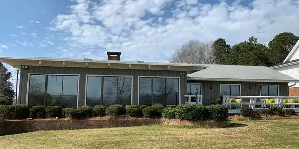 1424 Ralph Bell Road