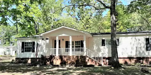 1040 Myrtle Drive