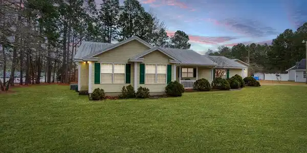 133 Elaine Road