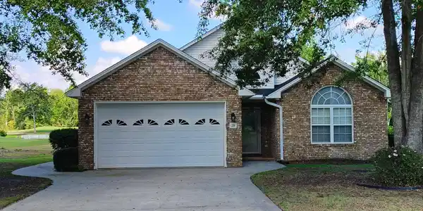 29 Lake Arbu Drive
