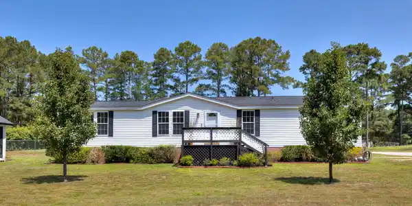 1246 Little John Road