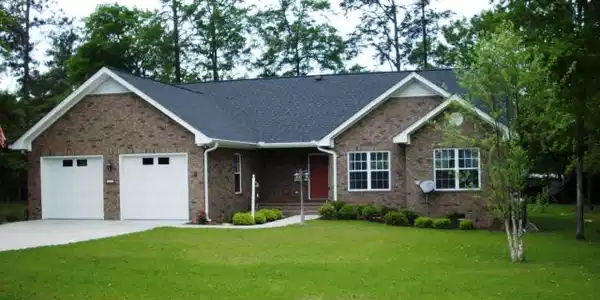 104 Cooper Circle