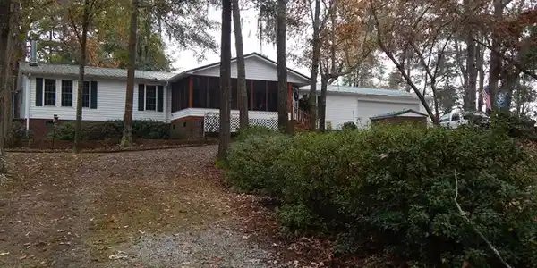 137 Satawen Rd.