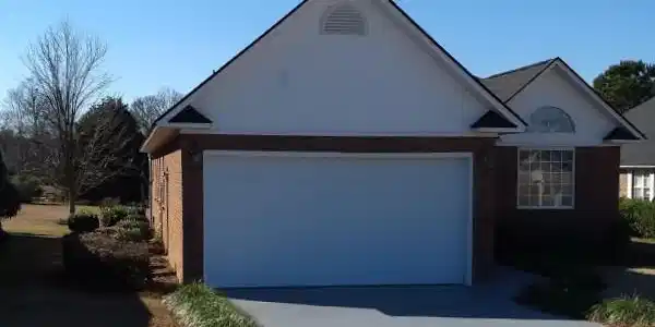 19 North Lake Circle
