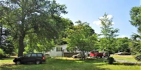 126 Grandview Ct