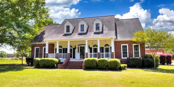 1368 Tennis Lane