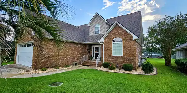 113 Ridge Lake Drive